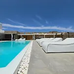 Villa 8bd Sunset Estate W Private Infinity Pool By Live&travel *