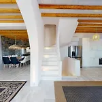 8bd Sunset Estate W Private Infinity Pool By Live&travel Villa *