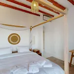 Villa 8bd Sunset Estate W Private Infinity Pool By Live&travel
