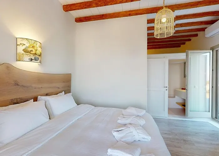 8bd Sunset Estate W Private Infinity Pool By Live&travel Fanari (Mykonos)