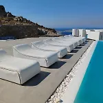 8bd Sunset Estate W Private Infinity Pool By Live&travel Villa