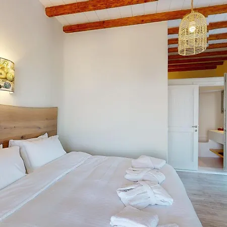 8bd Sunset Estate W Private Infinity Pool By Live&travel Fanari (Mykonos)