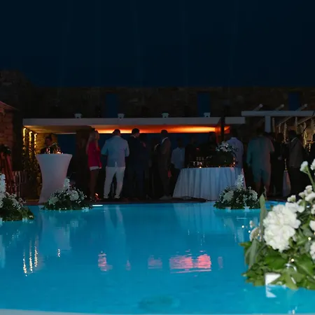 8bd Sunset Estate W Private Infinity Pool By Live&travel Willa